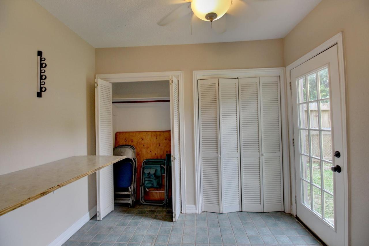 Charming 2Br Near University, Beach & Attractions Galveston Exterior photo